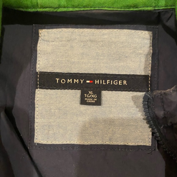 Tommy Hilfiger Jacket. Mens - Picture 3 of 3